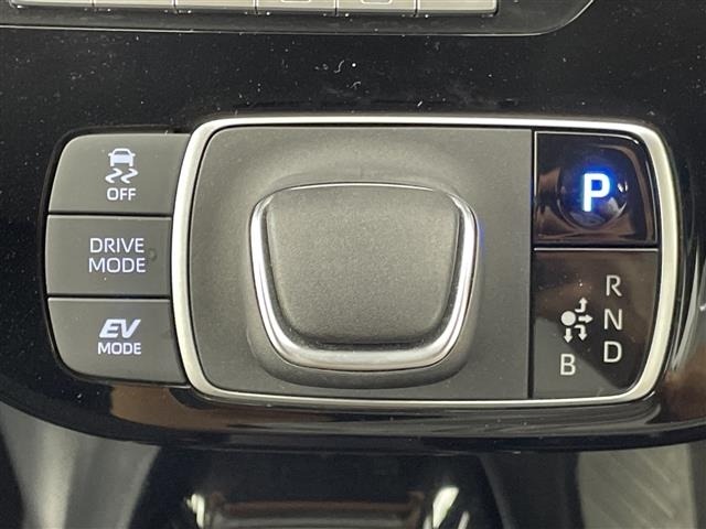 Toyota AQUA 2023 7593282-1