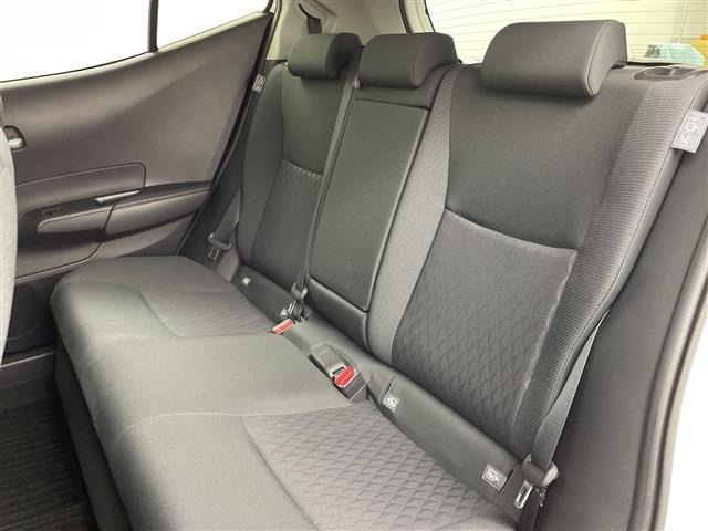 Toyota AQUA 2023 7593282-12