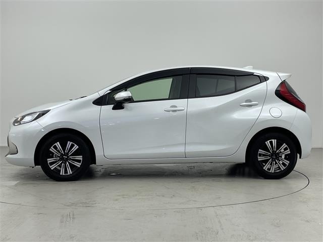 Toyota AQUA 2023 7593282-2