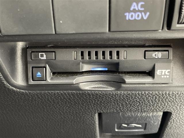 Toyota AQUA 2023 7593282-22