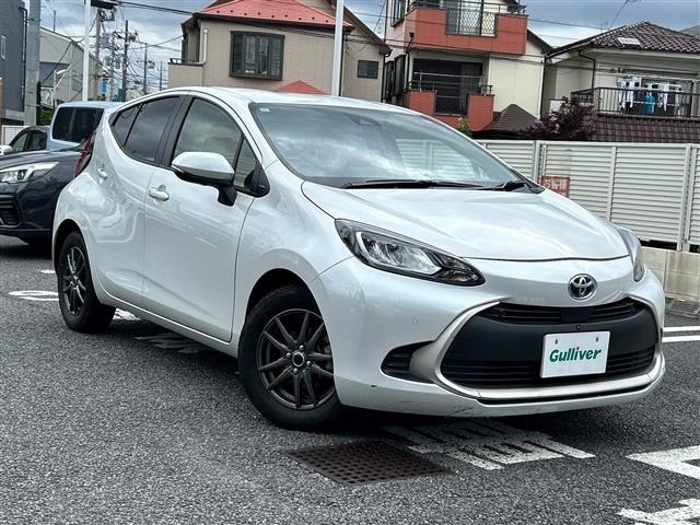 Toyota AQUA 2022 7593288-0