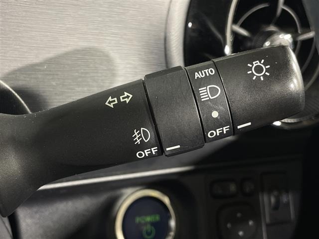 Toyota AQUA 2017 7593289-23