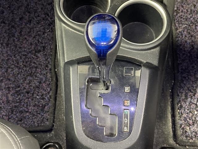 Toyota AQUA 2017 7593292-12