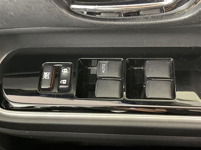 Toyota AQUA 2017 7593292-7