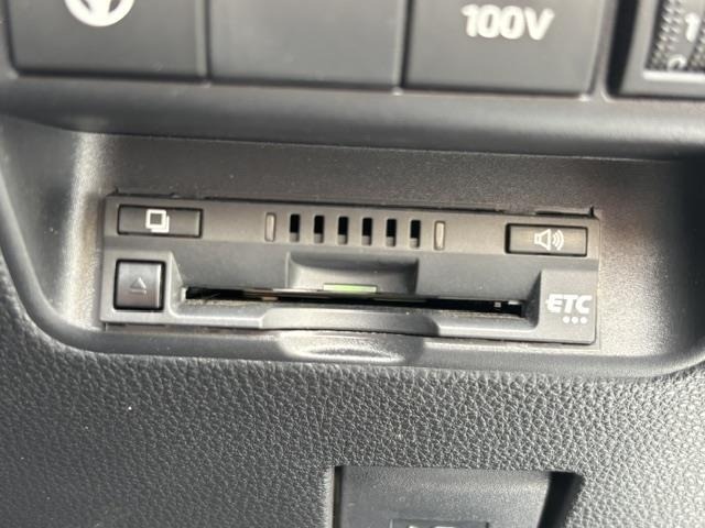 Toyota AQUA 2023 7593303-18