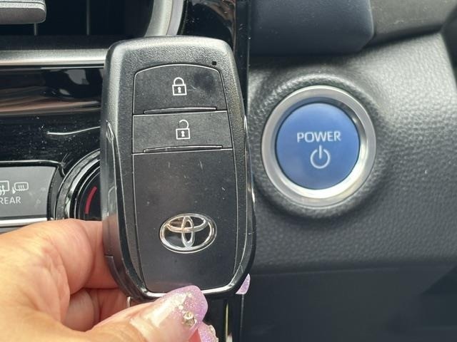 Toyota AQUA 2023 7593303-20