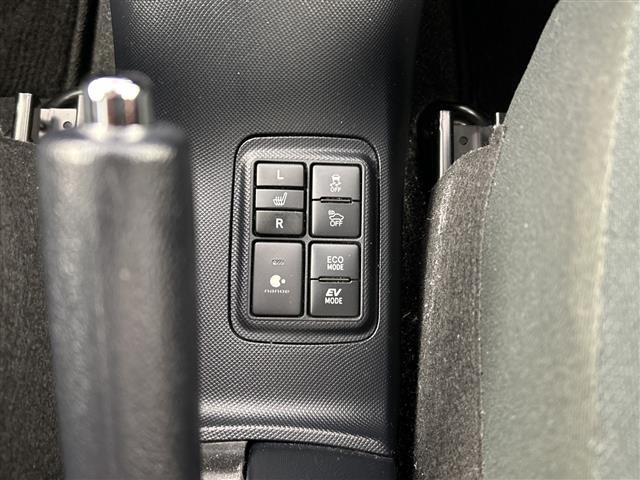 Toyota AQUA 2019 7593304-21
