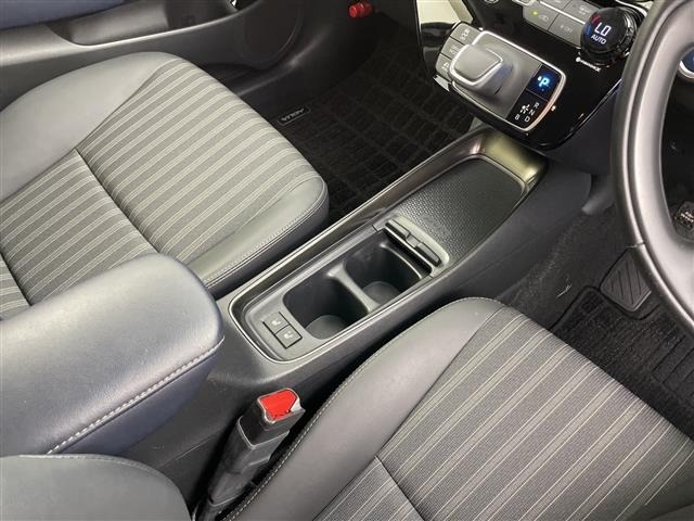 Toyota AQUA 2021 7593305-8