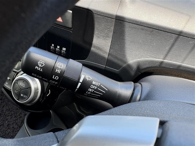 Toyota AQUA 2016 7593323-22