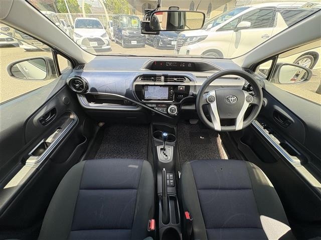 Toyota AQUA 2016 7593323-24