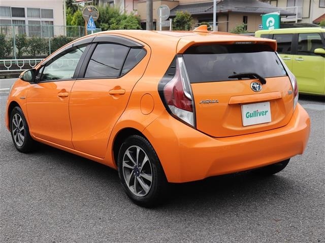 Toyota AQUA 2015 7593324-13