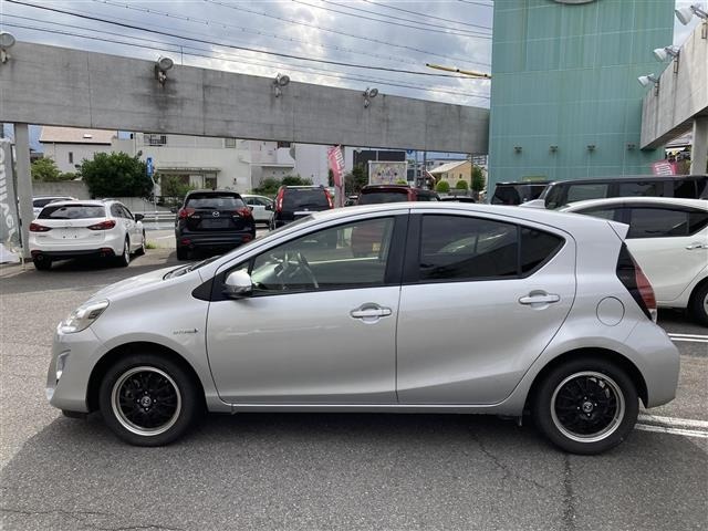 Toyota AQUA 2015 7593332-8