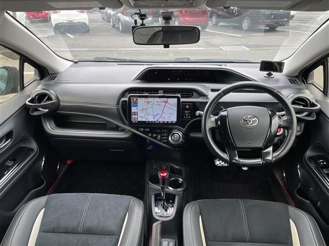 Toyota AQUA 2015 7593333-15