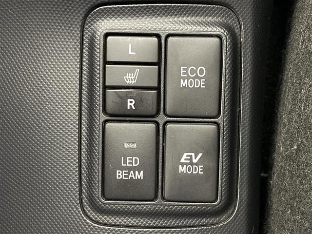 Toyota AQUA 2014 7593341-19