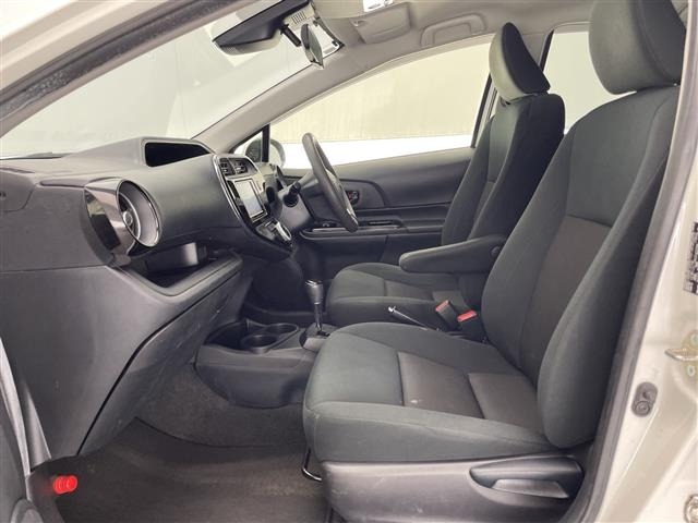 Toyota AQUA 2019 7593366-4