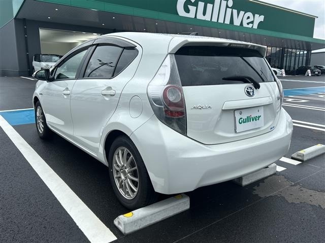 Toyota AQUA 2014 7593367-17