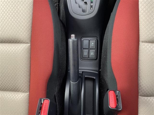 Toyota AQUA 2015 7593375-4