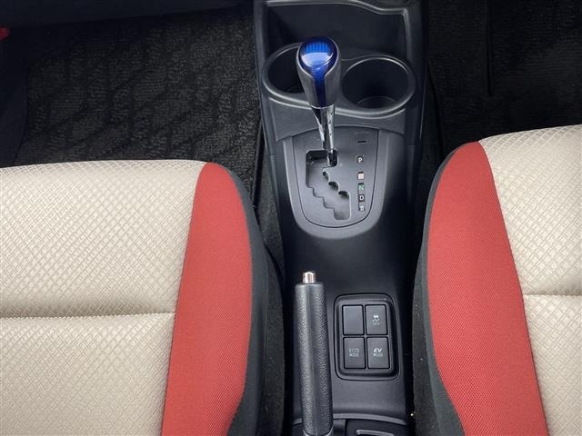Toyota AQUA 2015 7593375-6