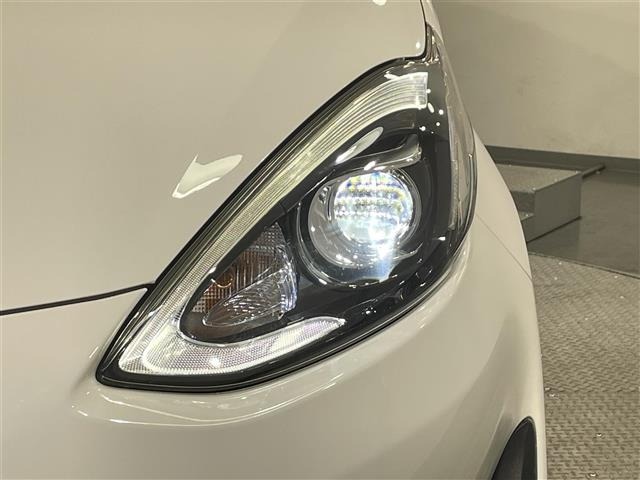 Toyota AQUA 2019 7593376-12