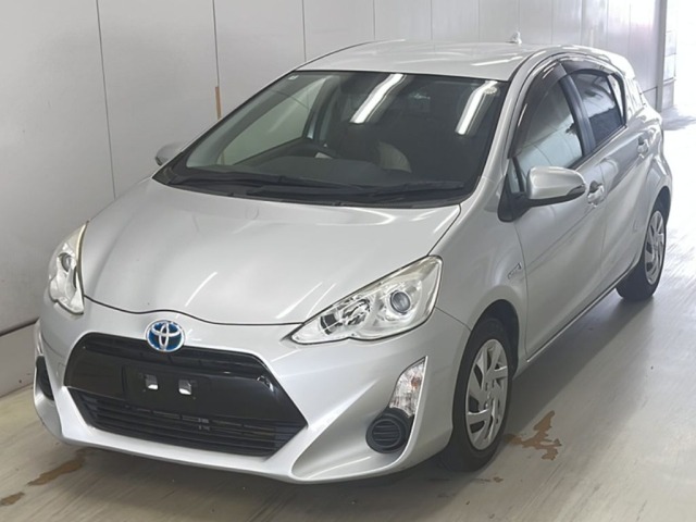 Toyota AQUA 2015 7593383-0