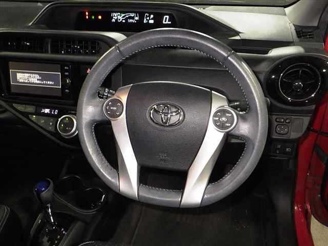 Toyota AQUA 2016 7593388-8