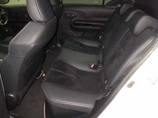 Toyota AQUA 2018 7593389-6