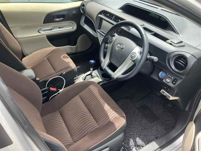 Toyota AQUA 2013 7593391-7