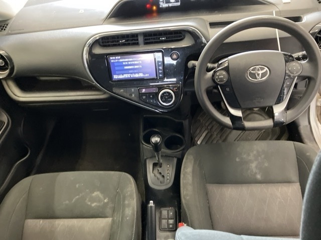 Toyota AQUA 2020 7593402-5