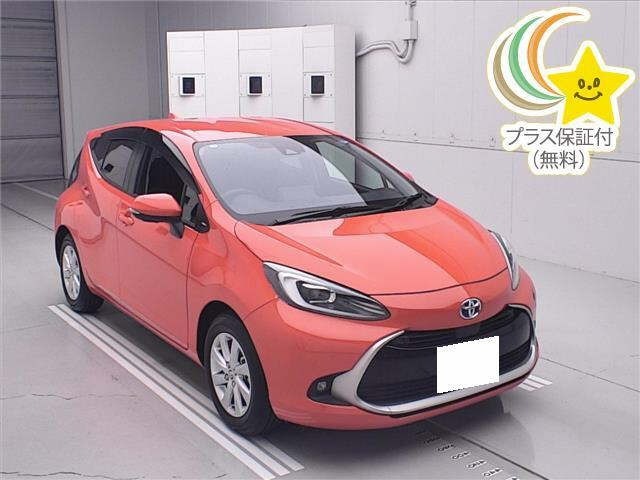Toyota AQUA 2025 7593528-0