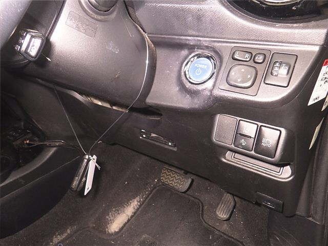 Toyota AQUA 2016 7593531-8