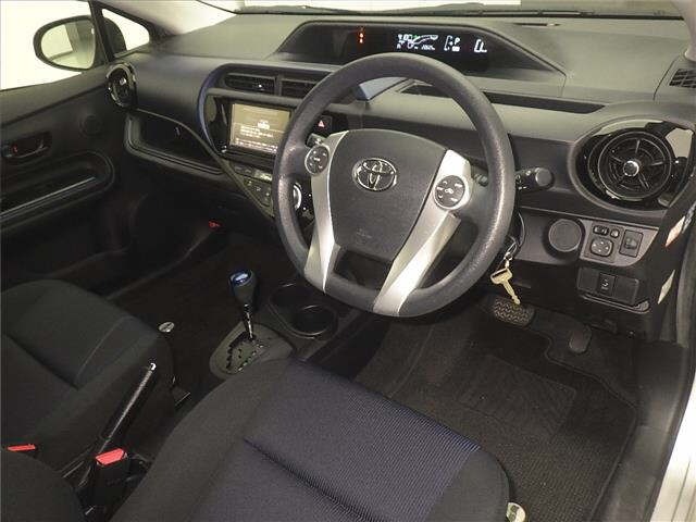 Toyota AQUA 2015 7593534-3