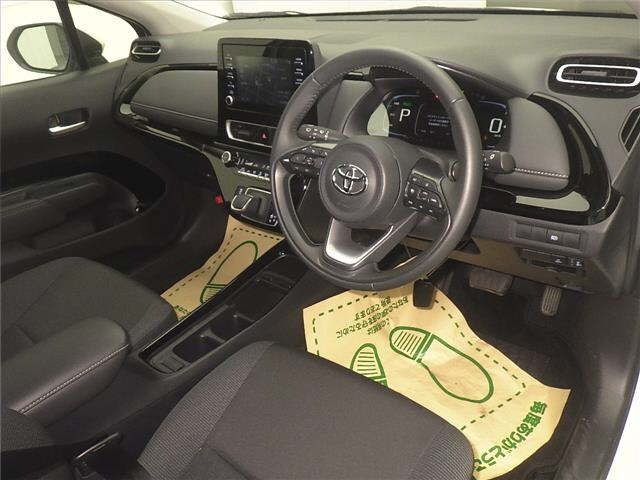 Toyota AQUA 2025 7593540-3
