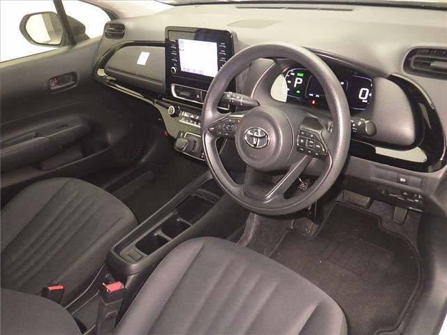 Toyota AQUA 2023 7593547-3