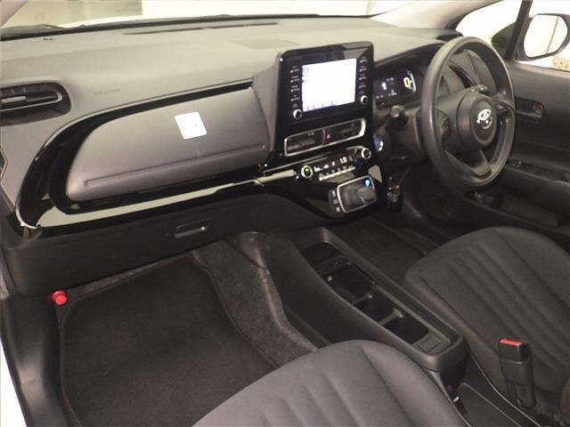 Toyota AQUA 2023 7593547-4