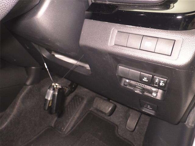 Toyota AQUA 2023 7593547-8