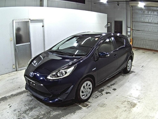 Toyota AQUA 2017 7593605-4