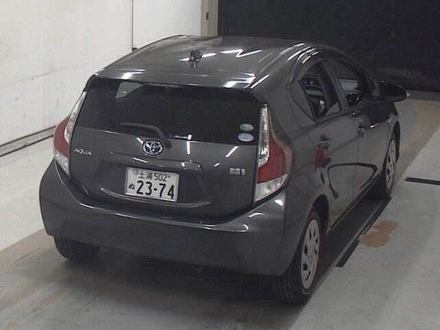 Toyota AQUA 2014 7593609-5