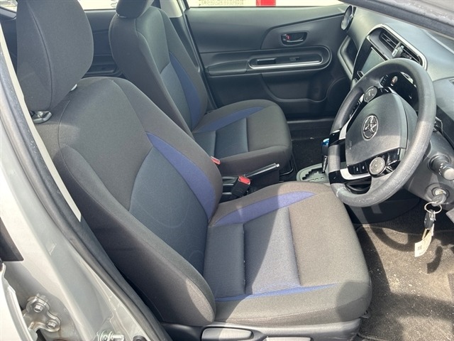 Toyota AQUA 2021 7593691-5