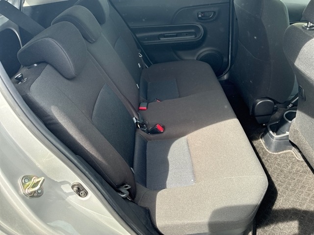 Toyota AQUA 2021 7593691-6