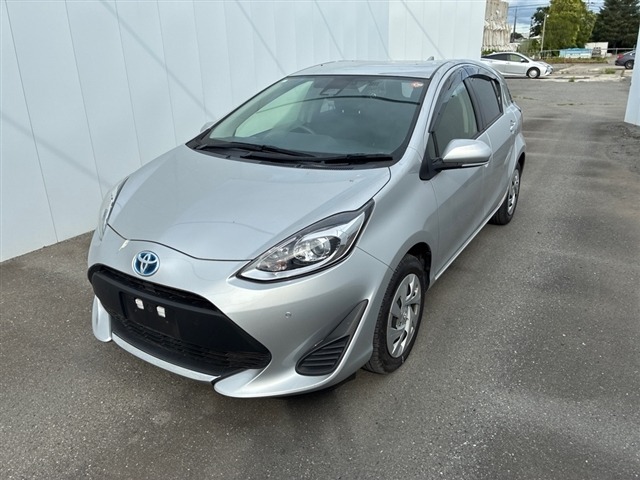 Toyota AQUA 2021 7593691-9