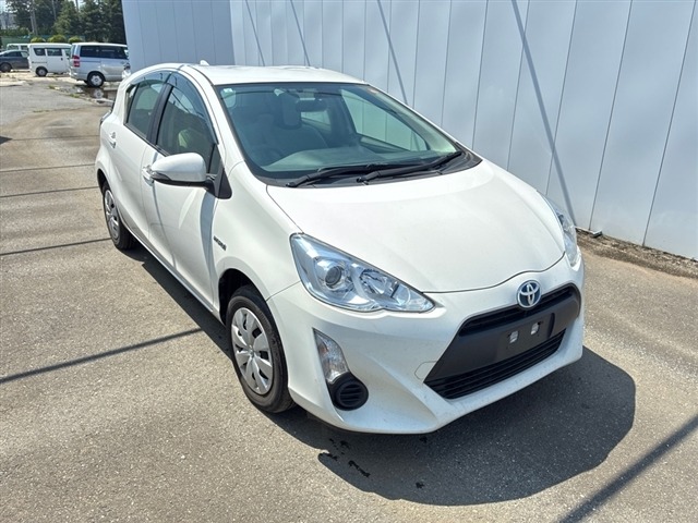Toyota AQUA 2017 7593693-0