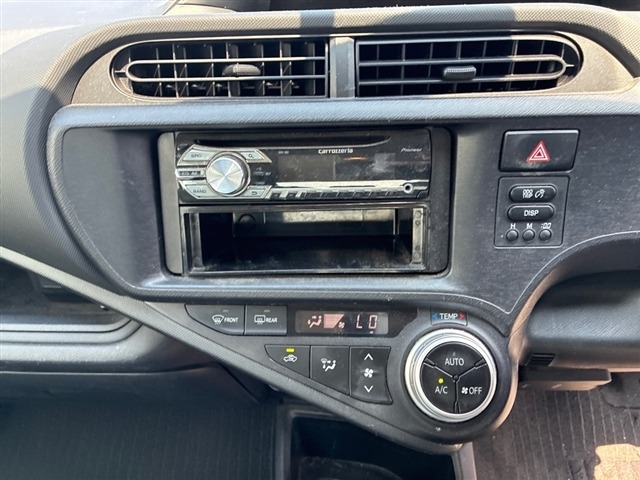 Toyota AQUA 2017 7593693-4
