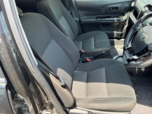 Toyota AQUA 2020 7593710-5
