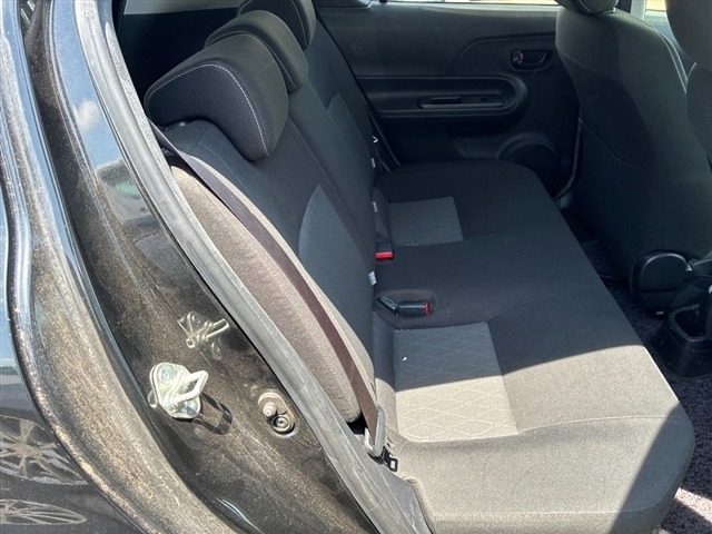 Toyota AQUA 2020 7593710-6