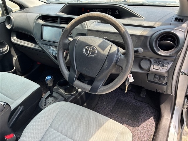 Toyota AQUA 2021 7593720-3