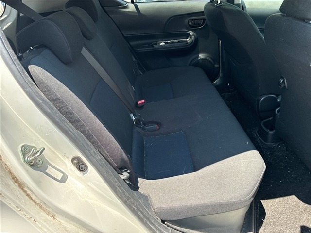 Toyota AQUA 2021 7593721-6