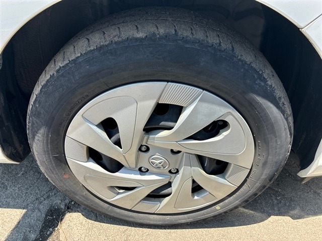 Toyota AQUA 2021 7593721-7