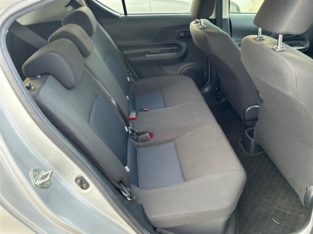 Toyota AQUA 2021 7593723-6