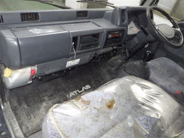 Nissan ATLAS 2002 7580427-3