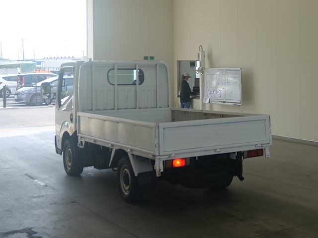 Nissan ATLAS 2009 7580741-1